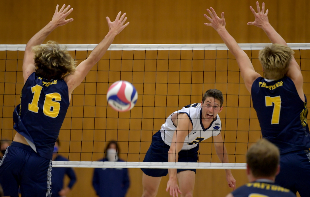 UCSB Men’s Volleyball Starts Season With 4Set Win Over UC San Diego